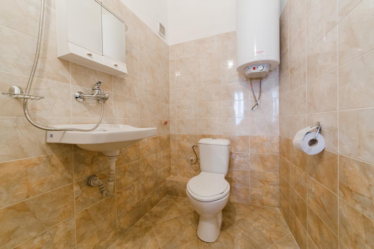 Семеен Хотел Пауталия Kyustendil Exterior foto